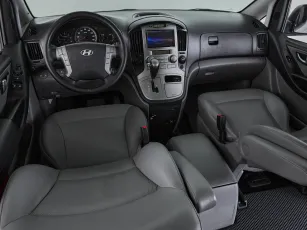 Hyundai  9