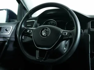 Volkswagen  12