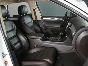 Volkswagen  10