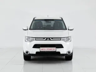 Mitsubishi  2