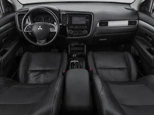 Mitsubishi  8