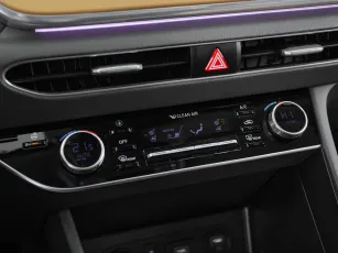 Hyundai  14
