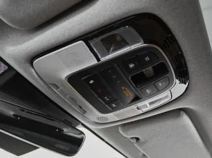Hyundai  21