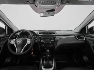 Nissan  7