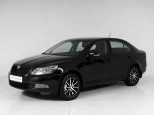 Skoda  1