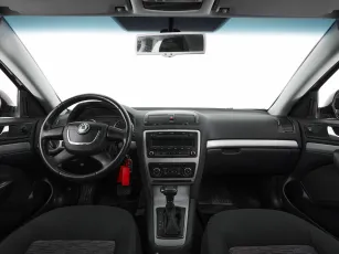 Skoda  8