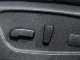 Nissan  14