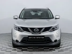 Nissan  2