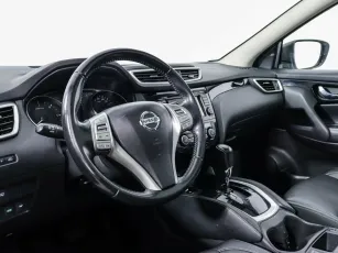 Nissan  7