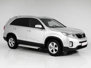 Kia  3