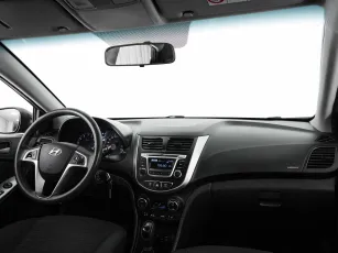 Hyundai  9