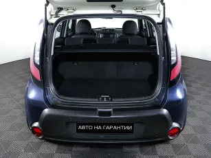 Kia  17