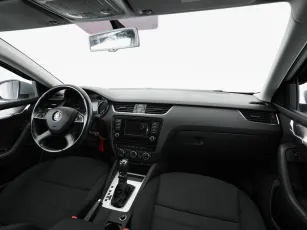 Skoda  9