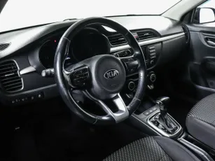 Kia  7