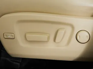 Toyota  22