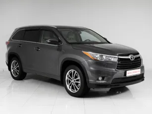 Toyota  3