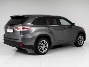 Toyota  4