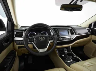 Toyota  9