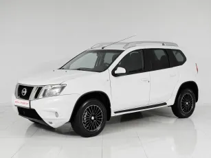Nissan  1