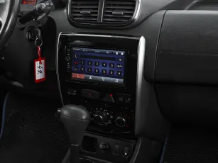 Nissan  16