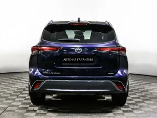 Toyota  4