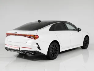 Kia  4