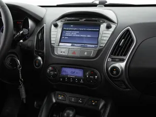 Hyundai  17
