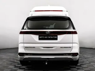Kia  6