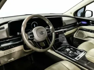 Kia  8