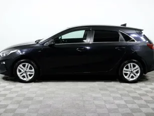 Kia  3