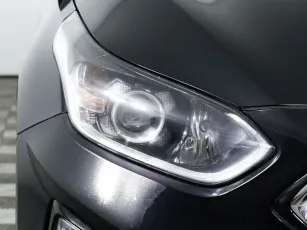 Kia  7