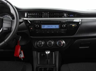 Toyota  15