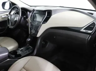 Hyundai  7