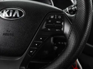 Kia  17