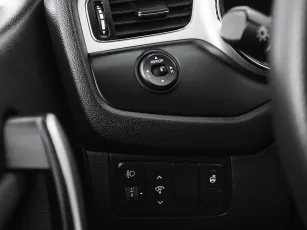 Kia  19