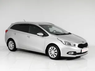 Kia  3