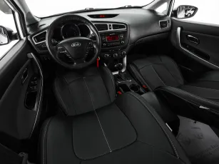 Kia  9