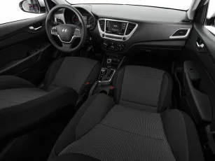 Hyundai  10