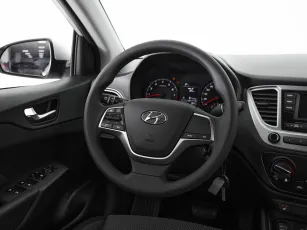 Hyundai  16