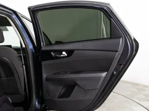Kia  22
