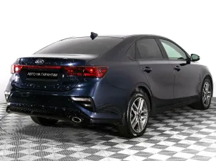 Kia  3