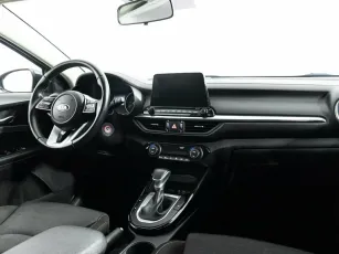 Kia  9