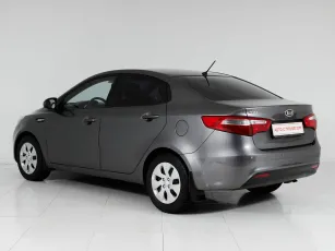Kia  5