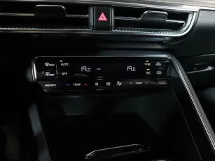 Kia  17