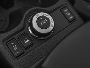 Nissan  21