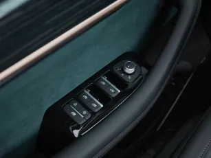 Geely  23