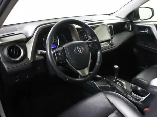 Toyota  7
