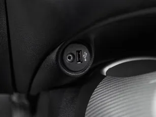 Nissan  13