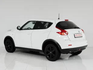Nissan  5