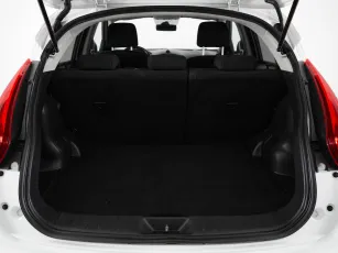 Nissan  7